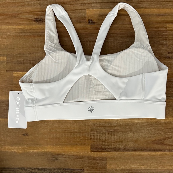 Athleta Interval Sports Bra - Picture 2 of 4
